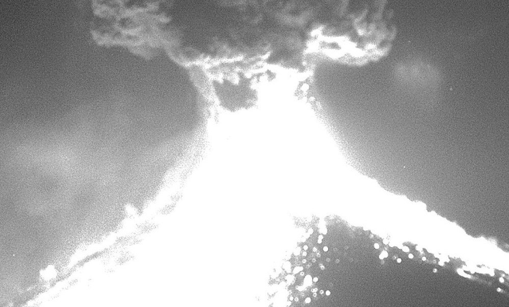 foto-video-se-registra-otra-explosion-volcan-popocatepetl-28-marzo-2019-2